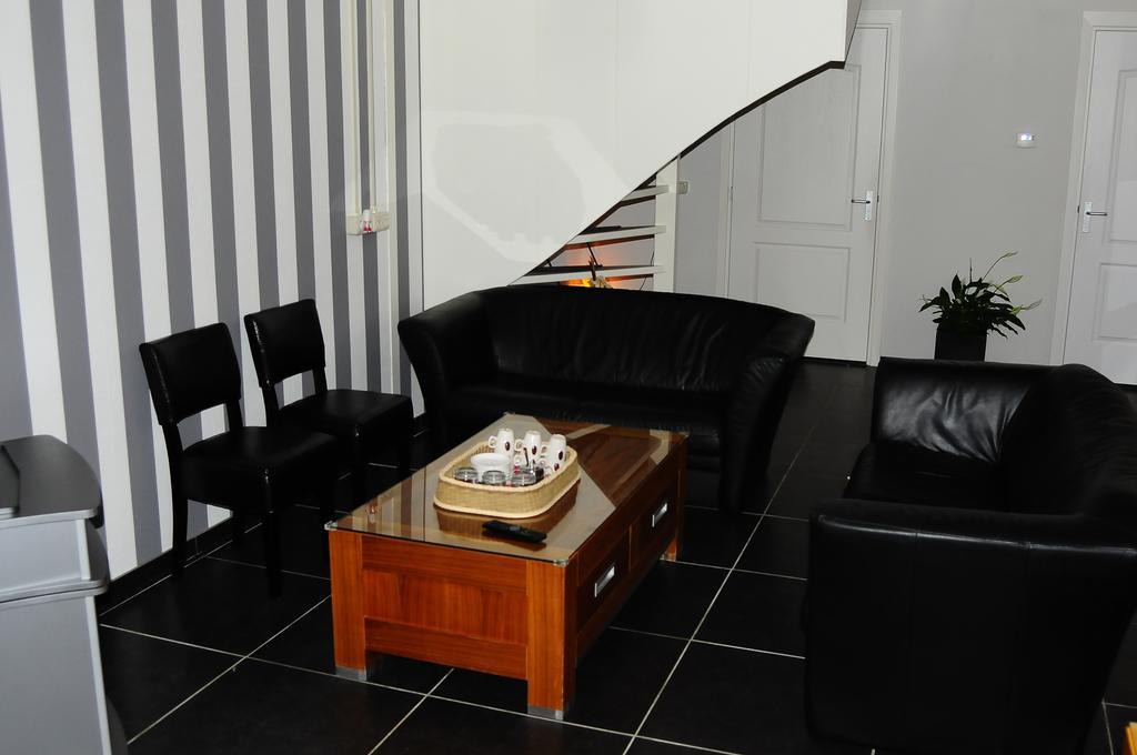 Herkenhoek 3 Bedroom Apartement Heeswijk-Dinther Eksteriør bilde